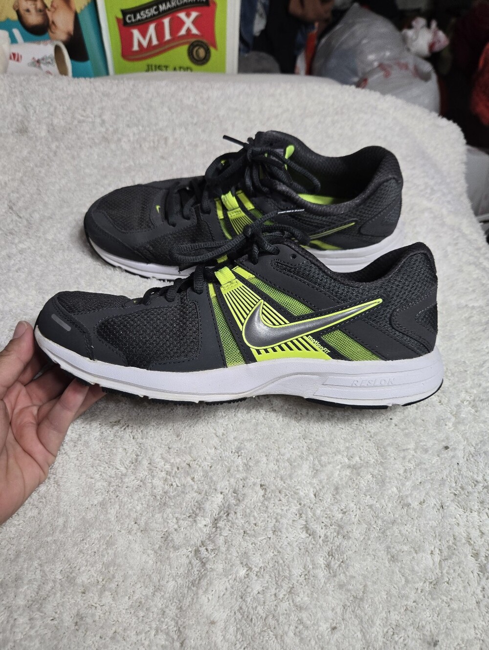 Nike Dart 10 Anthracite/Volt Mens Running Shoes Sz 8.5 Dk Gray